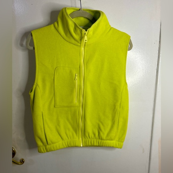 Beyond Yoga Vest - Picture 9 of 14